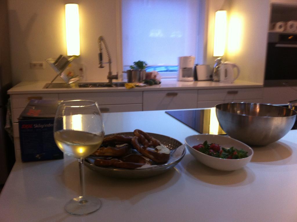 KernerApartement Stuttgart Kamer foto